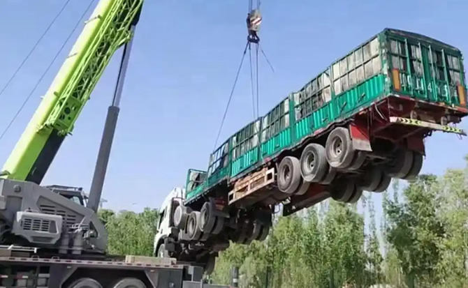 东源道路脱困救援案例